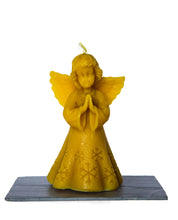 Charger l&#39;image dans la galerie, Bougie&quot;Ariel&quot;
