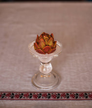 Charger l&#39;image dans la galerie, Bougie &quot;Lotus&quot;
